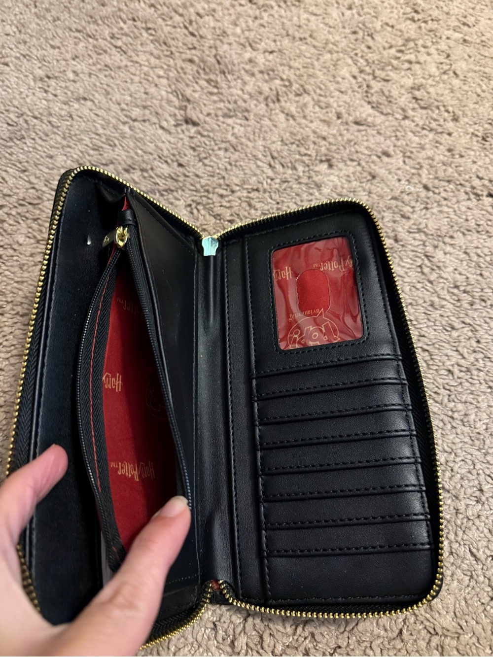 Harry Potter line Loungefly black wallet with Dobby - Picture 3 of 3